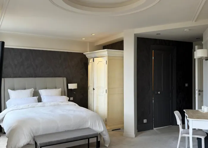 La Graziella 아로만체스레방